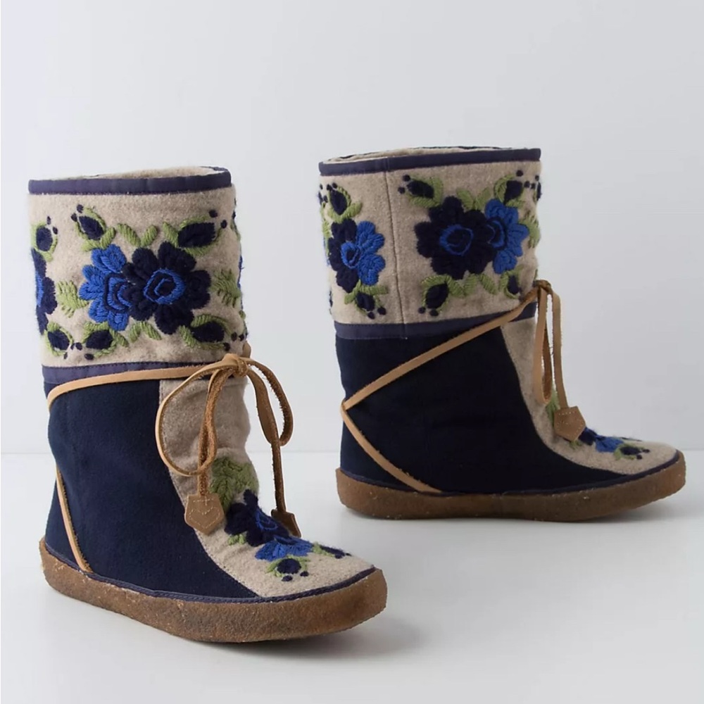 Hallam Moccasin Embroidered Blue and Cream F-Troupe Women's Boots